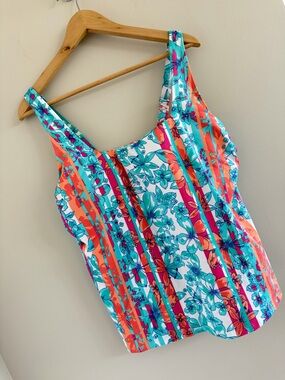 Lands End Women’s 18W Tankini Top Underwire Swim Top Plus Size Floral Colorful